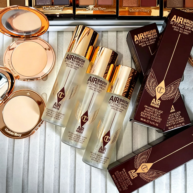 Luxury CT Brand Makeup Set Ski - огляд і ціна Luxury Skincare Cleanser